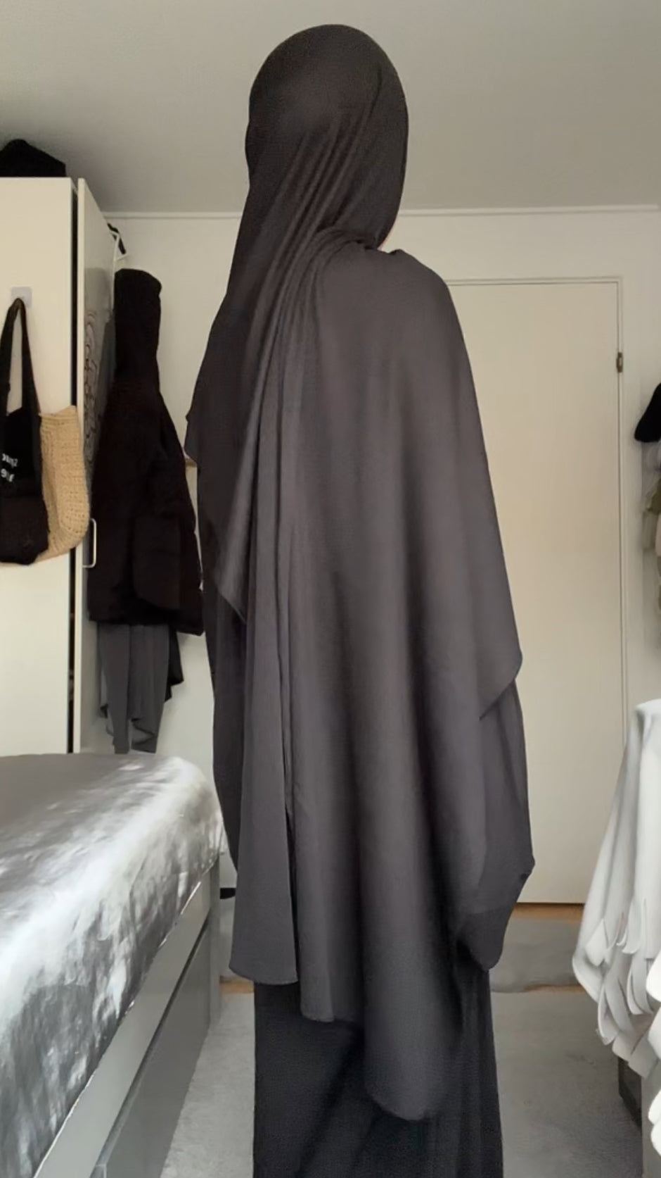 Black ribbed hijab